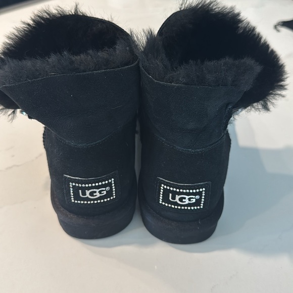 UGG Mini Bailey Button Bling Boots - Authentic - Picture 3 of 6
